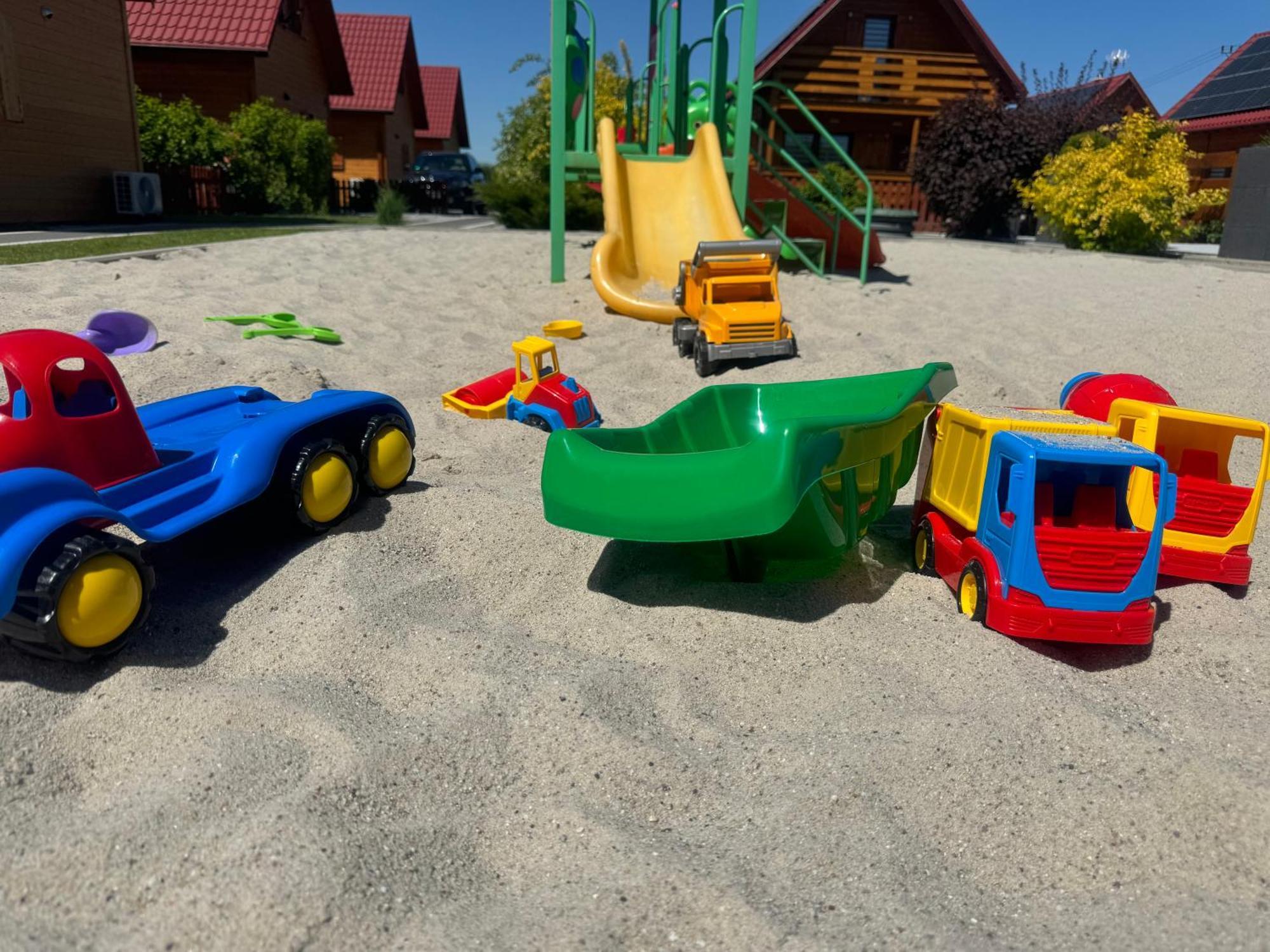 Miodowa Sadyba Domki Caloroczne Kluczbork Ligota Zamecka المظهر الخارجي الصورة